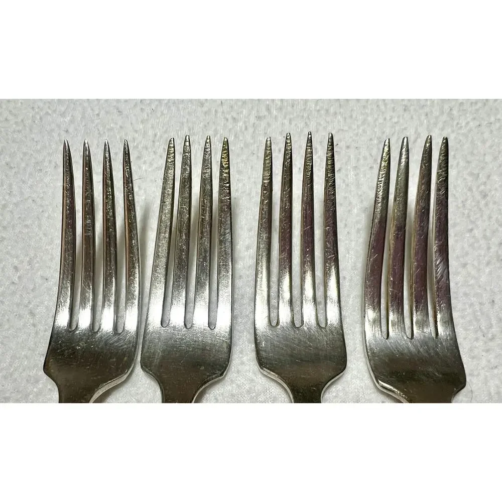 Vintage Wm Rogers IS 1937 Cotillion Pattern Silverplate Flatware 40 Assorted Pcs